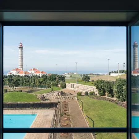 Farol View Apartament *