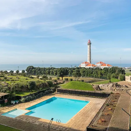 Farol View *